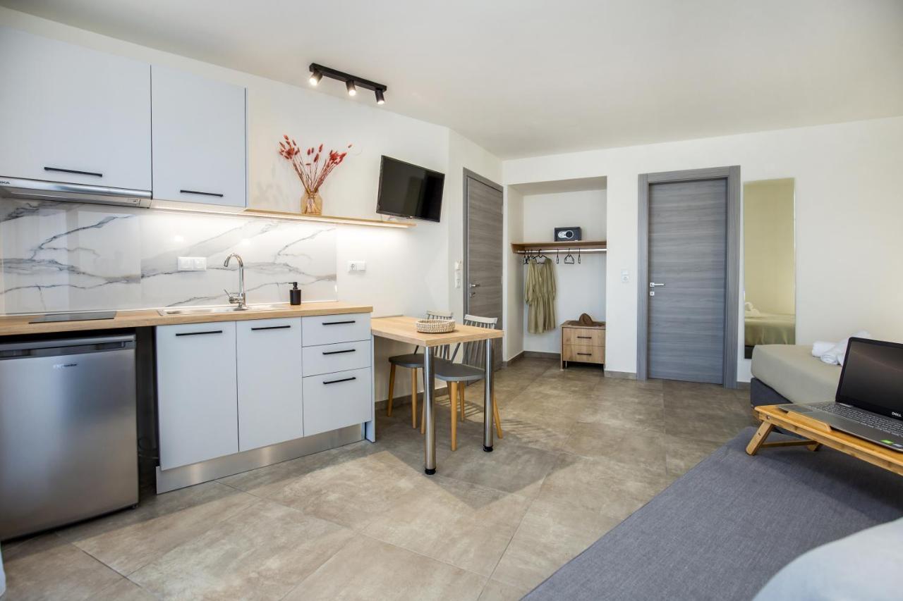 Alla Strada - Micro Suites Limenaria  Buitenkant foto